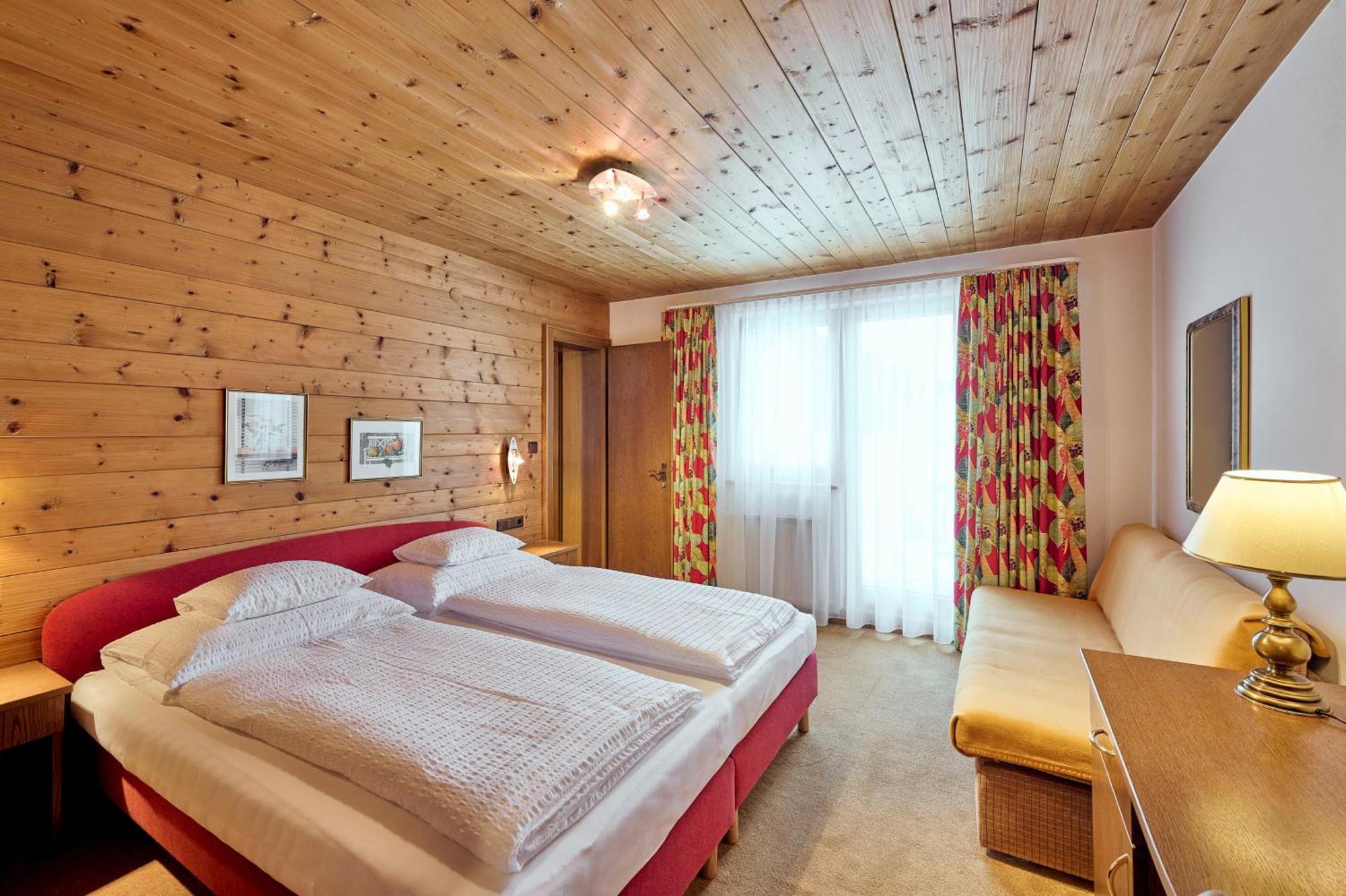 Appartementhaus Holiday Лех-ам-Арльберг Екстер'єр фото