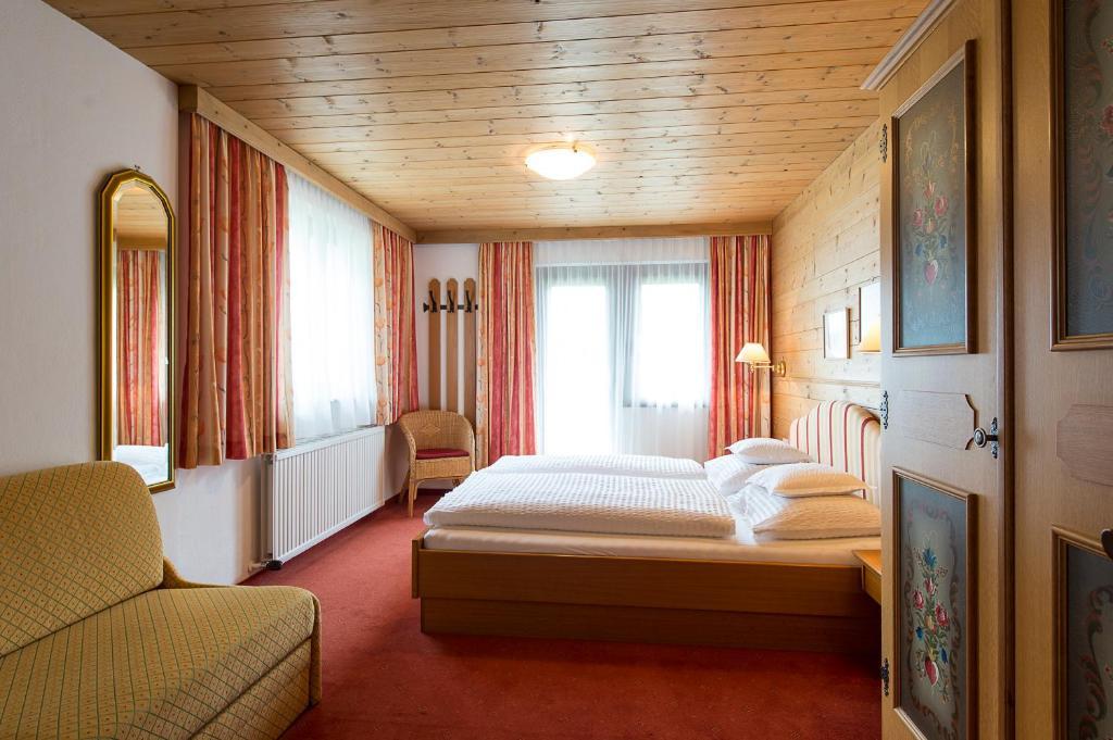 Appartementhaus Holiday Лех-ам-Арльберг Екстер'єр фото